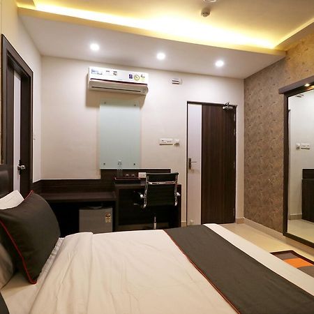 Collection O 45990 Premiere Villa Kakarmatha 외부 사진