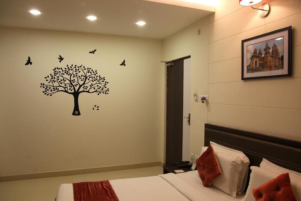 Collection O 45990 Premiere Villa Kakarmatha 외부 사진